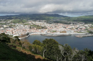 Goedkoop auto huren in Angra do Heroísmo